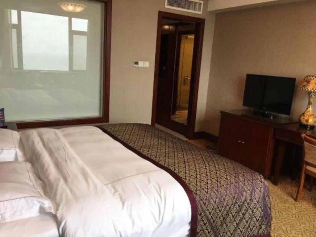 Yantai Golden Gulf Hotel Εξωτερικό φωτογραφία